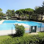 Διαμέρισμα With Garden And Pool Access Μπιμπιόνε