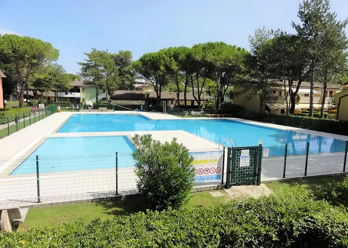 Apartment With Garden And Pool Access Bibione